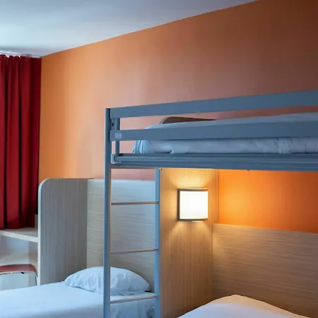 Hotel Kyriad Direct Mont De Marsan - St Avit